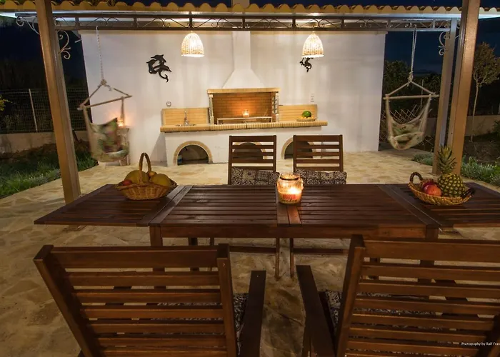 Дом отдыха τhalasso Palace Homes Petriti (Corfu)