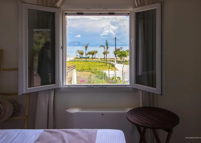 τhalasso Palace Homes Petriti (Corfu)