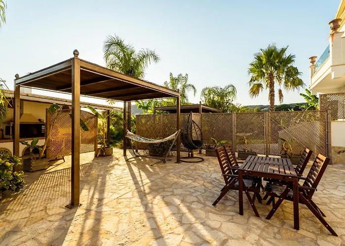 τhalasso Palace Homes Дом отдыха Petriti (Corfu)