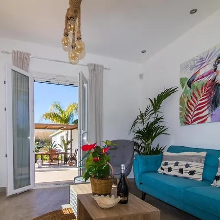 Holiday home τhalasso Palace Homes *