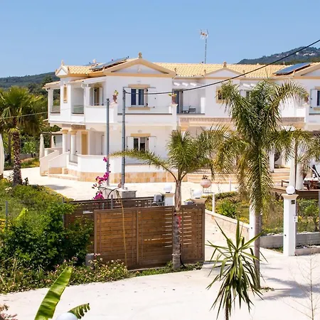 Holiday home τhalasso Palace Homes Petriti (Corfu)