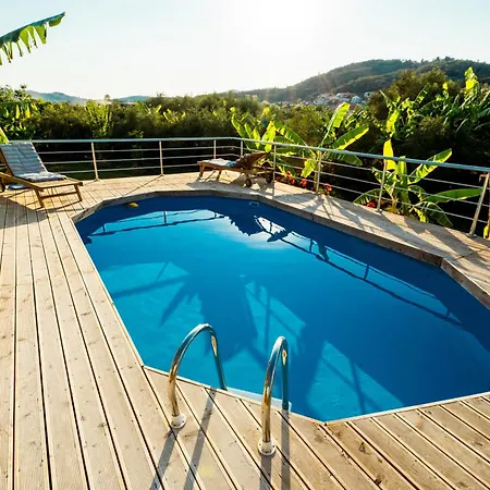 τhalasso Palace Homes Hébergement de vacances Petrití