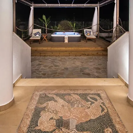 Case de vacanță τhalasso Palace Homes *