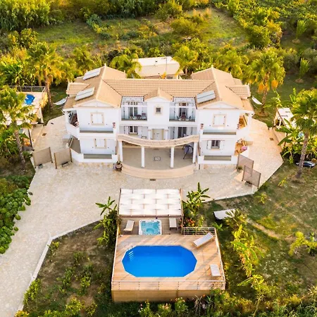 τhalasso Palace Homes Petriti (Corfu)
