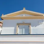 τhalasso Palace Homes * Petrití
