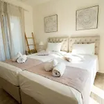 τhalasso Palace Homes Semesterbostad