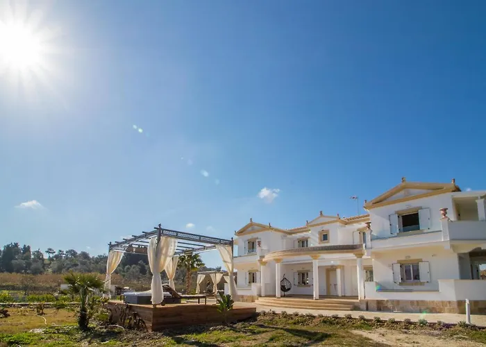 Tatil Evi τhalasso Palace Homes *