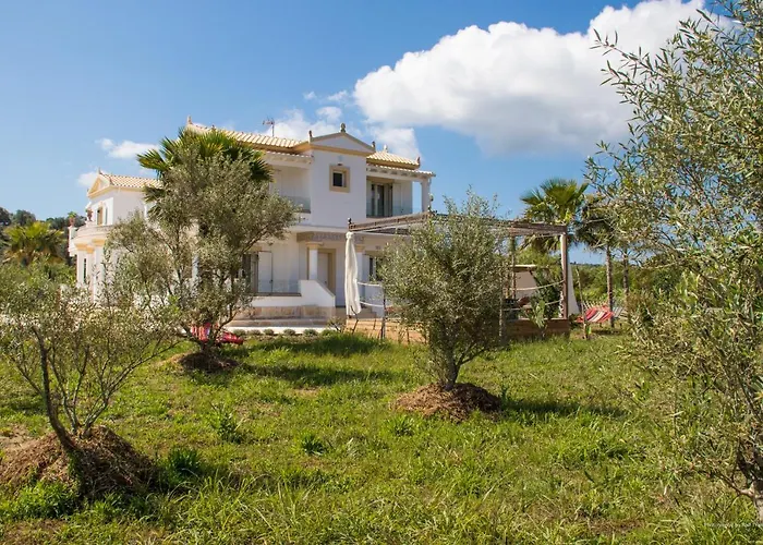 τhalasso Palace Homes *