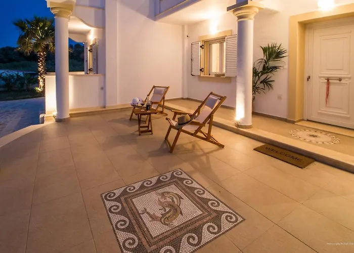 τhalasso Palace Homes