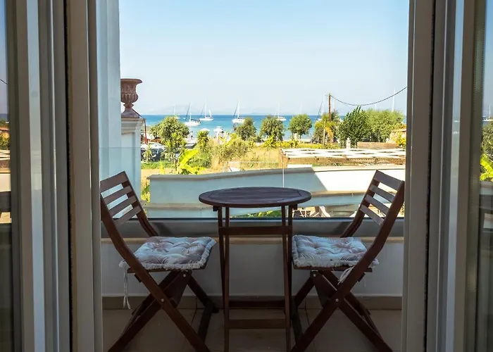 Tatil Evi τhalasso Palace Homes Petrití