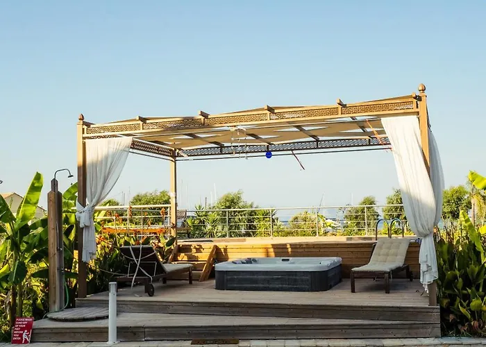Tatil Evi τhalasso Palace Homes